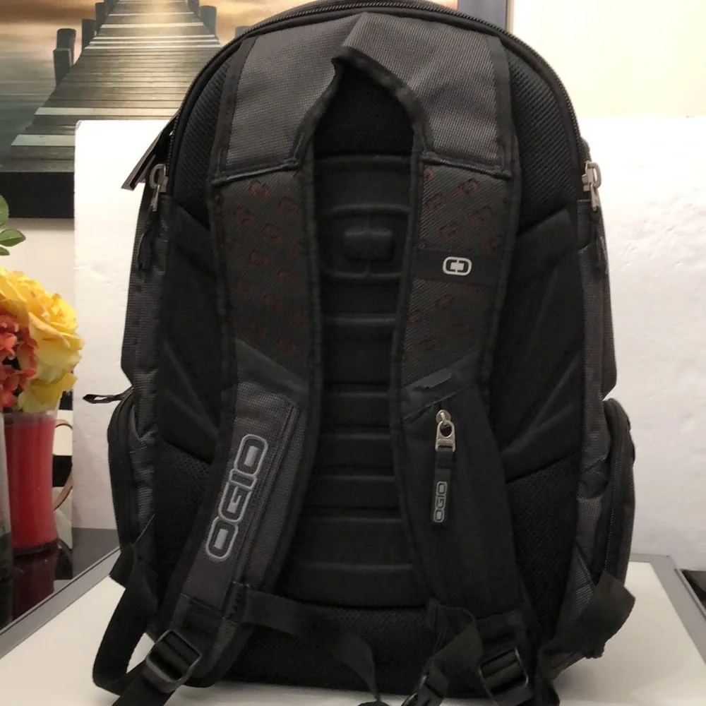 OGIO STRATAGEM BACKPACK  SIZE M - Picture 2 of 16